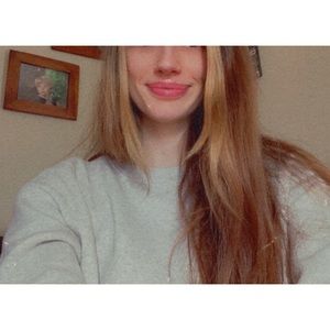 Meet your Posher, Alexandra